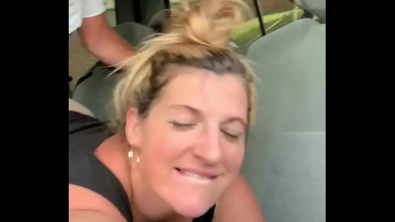 Public Parking Lot Sex With Horny Walmart PAWG